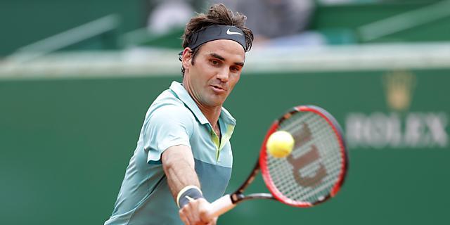 Federer tritt in Basel wieder mit einem Vertrag an