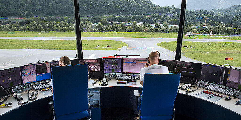 Blick aus dem Tower am Flughafen Lugano-Agno. (Archivbild)