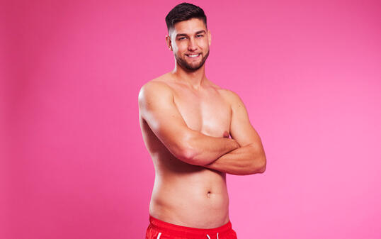 Diverse Teilnehmerinnen kennt Barna Fenyvesi bereits aus fr&uuml;heren  Flirterein, wie unter anderem Francesca Morgese.