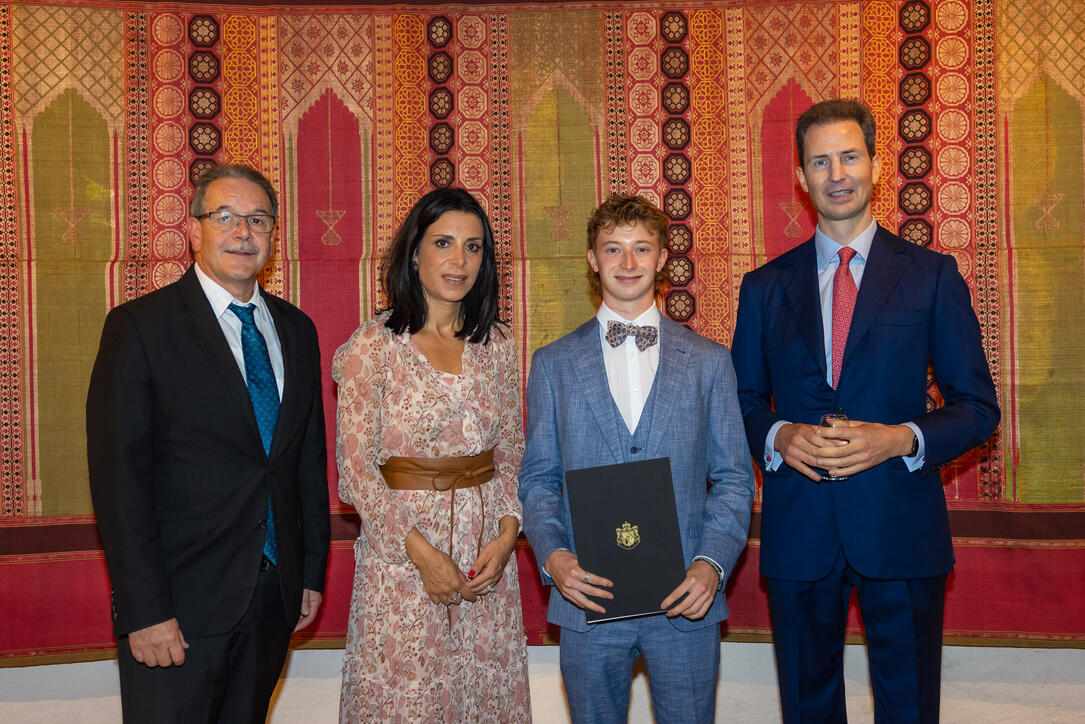 Eintragung in das Goldene Buch 2024 auf Schloss Vaduz (13.09.2024)