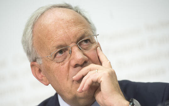 Bundesrat Johann Schneider-Ammann müsste um seine Wiederwahl zittern, würde die Schweizer Regierung vom Volk gewählt. (Archiv)