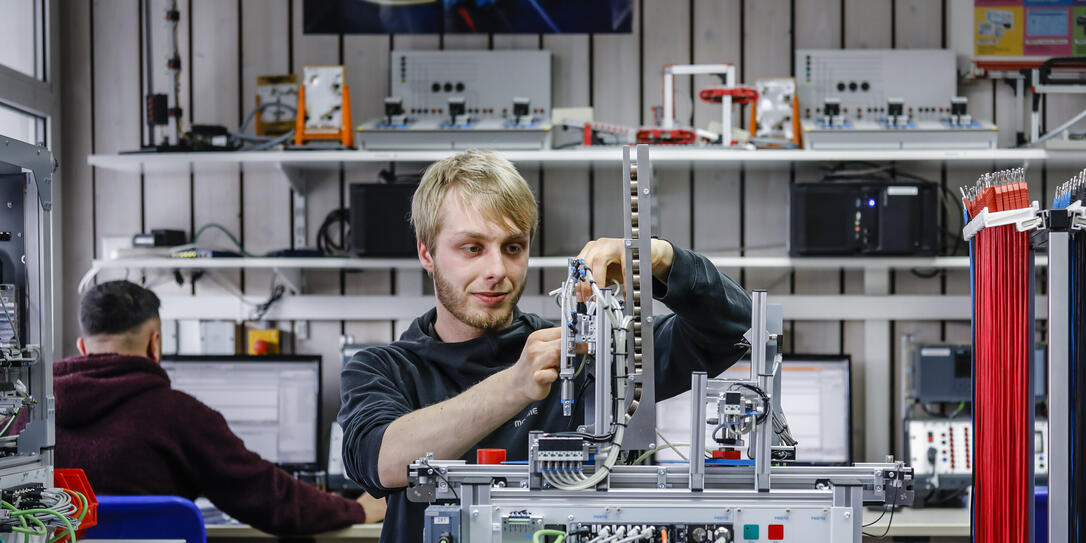 Die Krise wird auch in Liechtenstein Arbeitsplätze kosten. Die Krise wird auch in Liechtenstein Arbeitsplätze kosten.