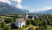 Liechtenstein Institut & Pfarrkirche Mariä Himmelfahrt