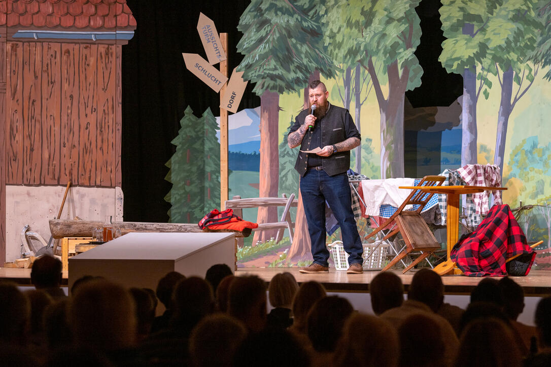 Theaterunterhaltung Feuerwehr Triesen