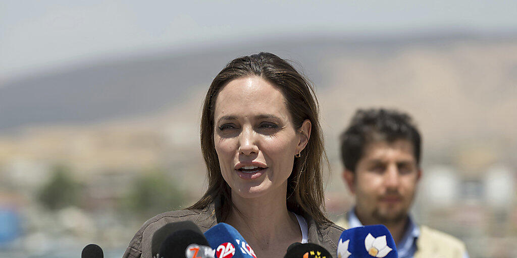 Die Gesandte des Uno-Hochkommissars für Flüchtlinge Angelina Jolie hat erneut ein Flüchtlingslager besucht - diesmal in Peru. (Archivbild)