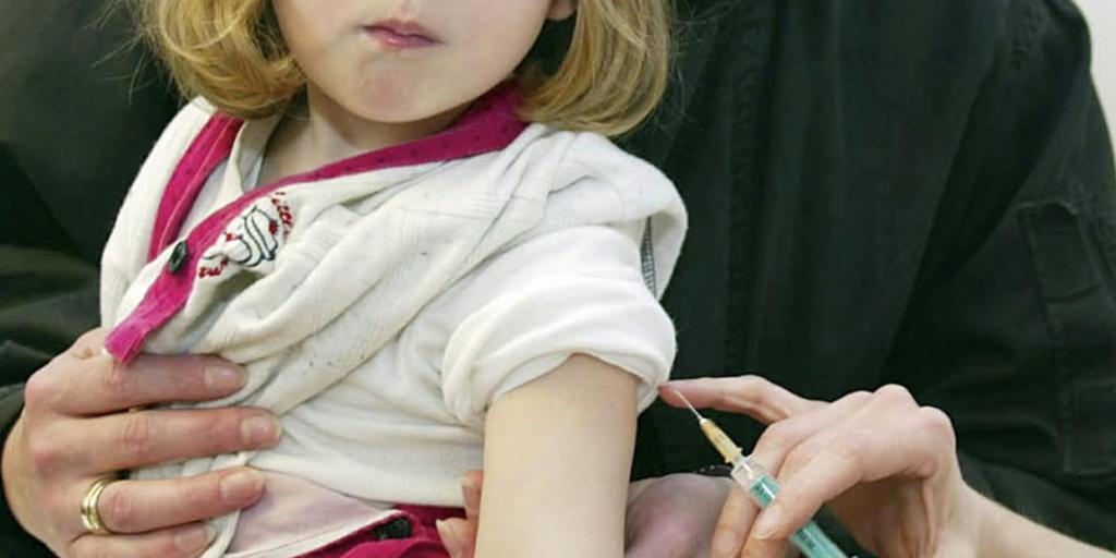 Der Schweizer Bevölkerung fällt es schwer, Fragen nach der Notwendigkeit und dem Nutzen von Impfungen für einzelne Personen zu beantworten. (Archivbild)