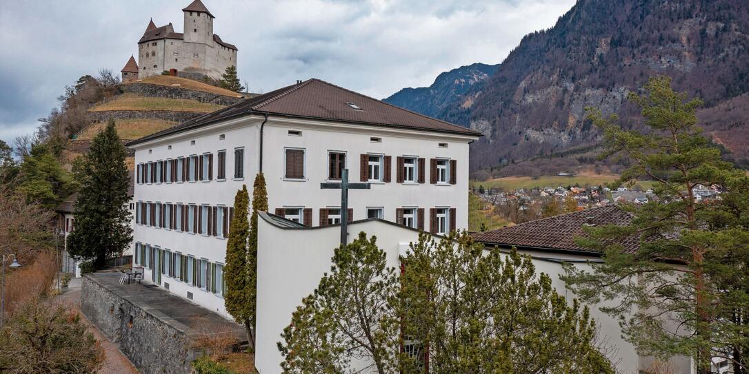 Mit 88 Jahren... - Festlicher Abend zum Abschied der Salettinerg Mit 88 Jahren... - Festlicher Abend zum Abschied der Salettinerg