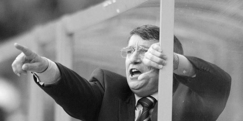 Graham Taylor (&dagger;) coachte zwischen 1990 und 1993 die englische Nationalmannschaft