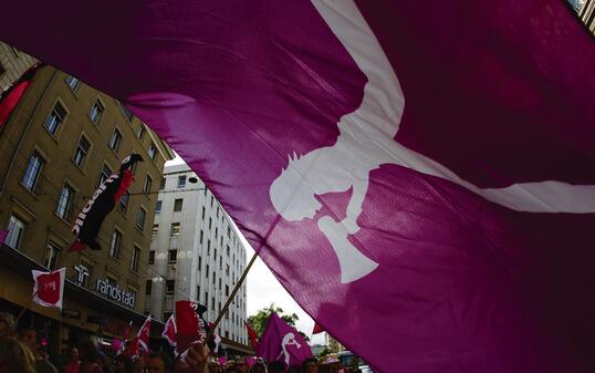 FRAUENDEMONSTRATION, FRAUENBEWEGUNG, FRAUENSTREIKTAG,