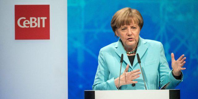 Angela Merkel am Sonntagabend an der CeBIT in Hannover