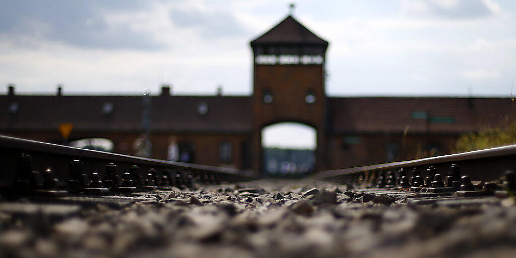 Im ehemaligen Konzentrationslager Auschwitz-Birkenau in Polen kamen während der Herrschaft der Nazis während des Zweiten Weltkriegs über eine Million Menschen um.