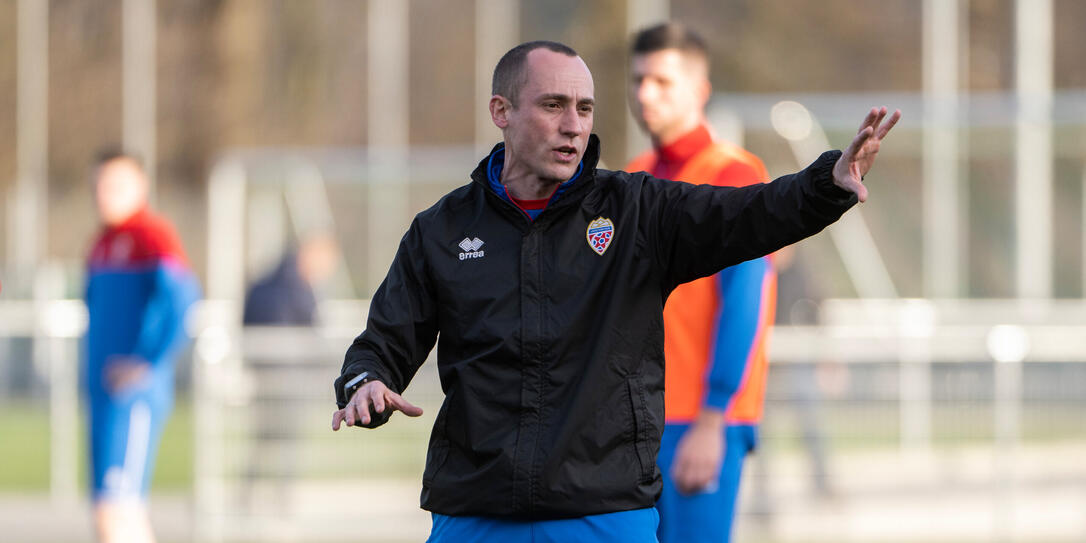 Jan Mayer ist Headcoach der zweiten Mannschaft des FC Vaduz und ebenso Co-Trainer der Liechtensteiner A-Nationalmannschaft.