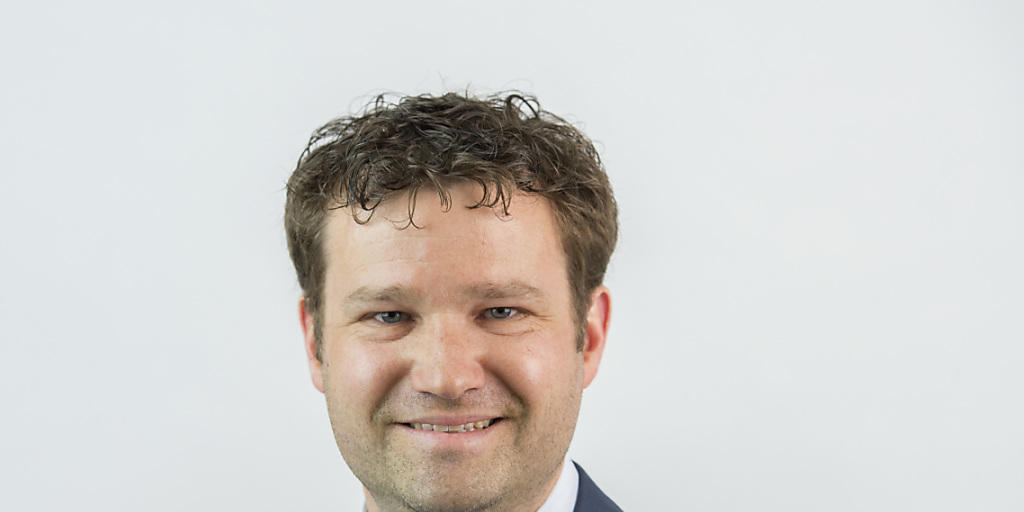 Stefan Schmid kehrt als regionaler Chefredaktor zum "St. Galler Tagblatt" zurück . Stefan Schmid kehrt als regionaler Chefredaktor zum "St. Galler Tagblatt" zurück .