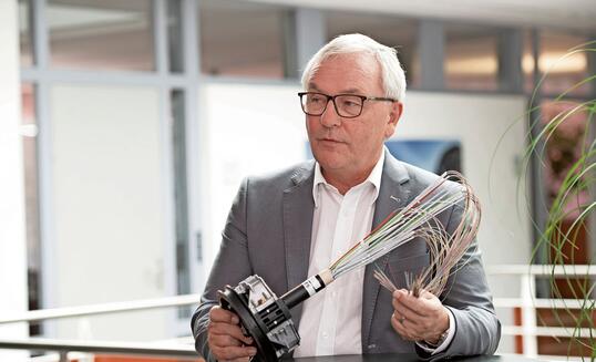 Interview mit LKW-Geschäftsführer Gerald Marxer bzgl. Preiserhöhung Glasfaser, in Schaan