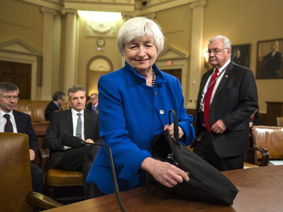 Bevor Fed-Chefin Janet Yellen Anfang Februar ihren Platz r&auml;umen wird, verk&uuml;ndet sie am Mittwochabend (MEZ) zum letzten Mal den Zinsentscheid der amerikanischen Notenbank. Dabei wird sie die M&auml;rkte nicht &uuml;berraschen: Die Fed wird wohl den Leitzins auf 1,5 Prozent anheben. (Archiv)