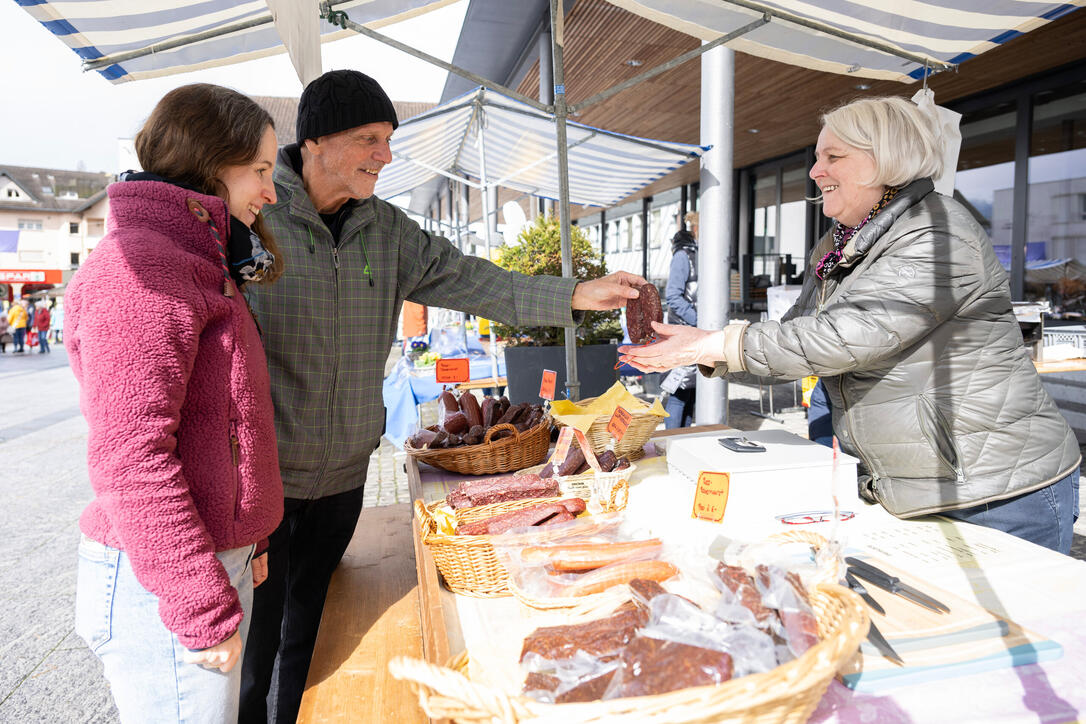 Frühlings- und Kunsthandwerksmarkt Eschen