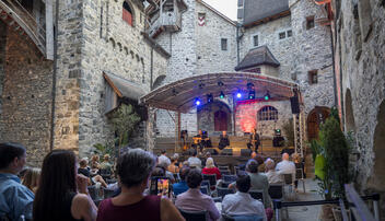 Auftakt internationale Jazztage Liechtenstein mit dem Thomas Quasthoff Trio
