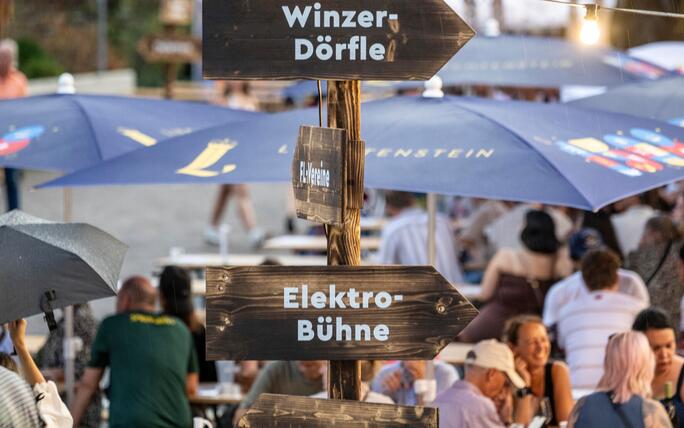 Staatsfeiertag 2026 Volksfest mit Abendprogramm