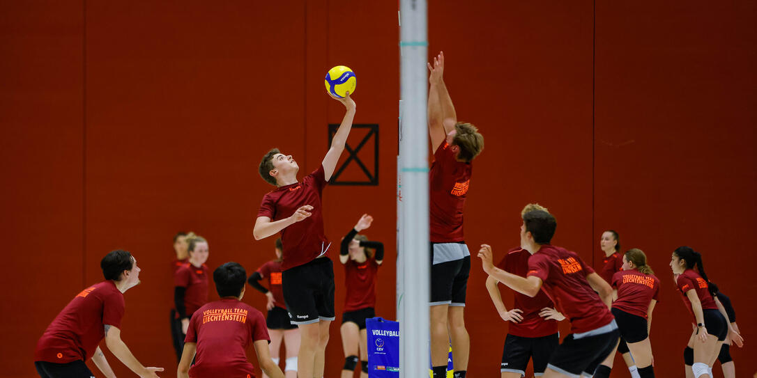Liechtenstein Vaduz Volleyball Nati-Training Damen und Herren