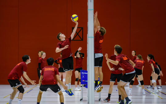 Liechtenstein Vaduz Volleyball Nati-Training Damen und Herren