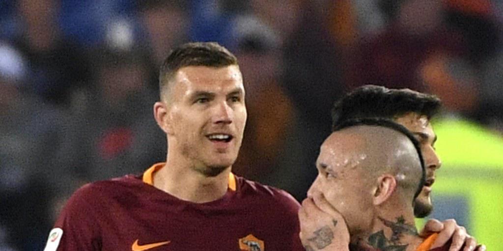Der Römer Doppeltorschütze Edin Dzeko (links) mit Teamkollege Radja Nainggolan Der Römer Doppeltorschütze Edin Dzeko (links) mit Teamkollege Radja Nainggolan