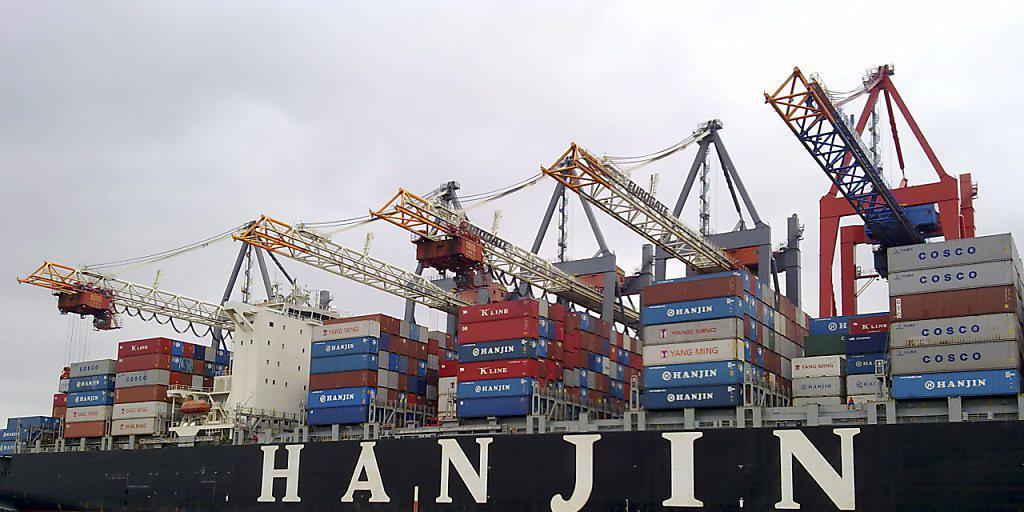Die Schifffahrt bleibt in der Krise: Zuletzt musste die koreanische Reederei Hanjin Shipping Insolvenz anmelden. (Archiv) Die Schifffahrt bleibt in der Krise: Zuletzt musste die koreanische Reederei Hanjin Shipping Insolvenz anmelden. (Archiv)