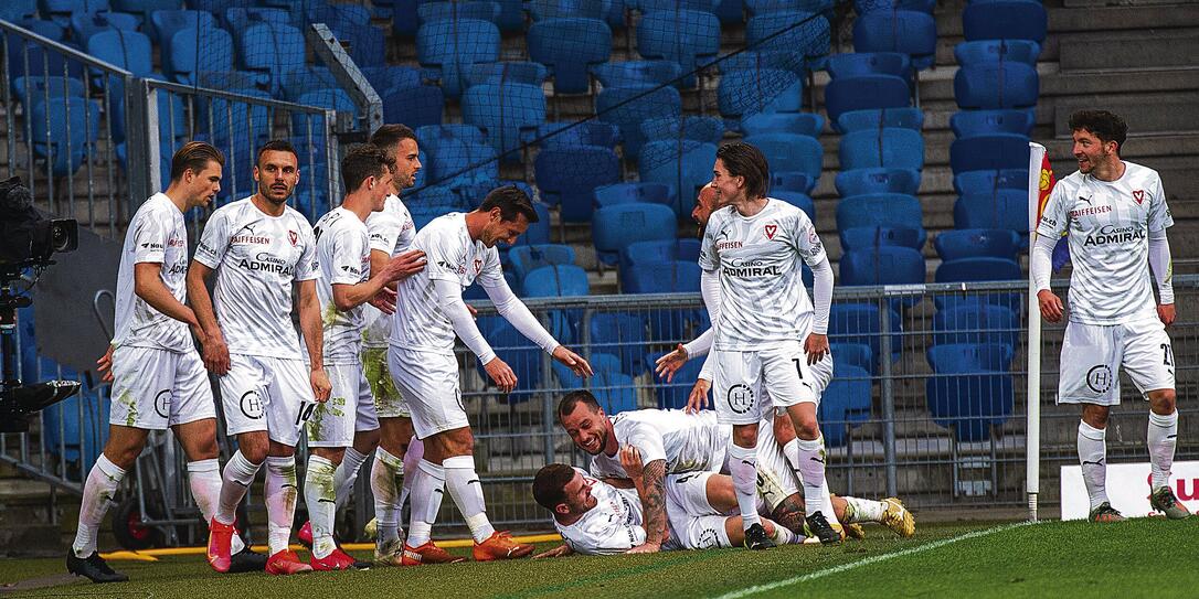 CORONAVIRUS, COVID-19, COVID 19, FUSSBALL, SUPER LEAGUE, NATIONALLIGA A, NLA, LNA, MEISTERSCHAFT, SAISON 2020/21, FC BASEL, FCB, FC VADUZ, FCV, CORONAVIRUS, COVID-19, COVID 19, FUSSBALL, SUPER LEAGUE, NATIONALLIGA A, NLA, LNA, MEISTERSCHAFT, SAISON 2020/21, FC BASEL, FCB, FC VADUZ, FCV,