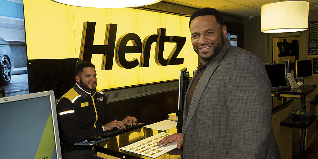 Der Autovermieter Hertz baut in den USA wegen der Coronakrise 10'000 Stellen ab. (Archivbild)