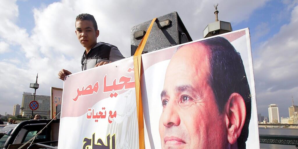 Die Frist endet am Montag: Für die Präsidentschaftswahl in Ägypten am 26. März meldete sich bisher erst Amtsinhaber Abdel Fattah al-Sisi an. (Archivbild)