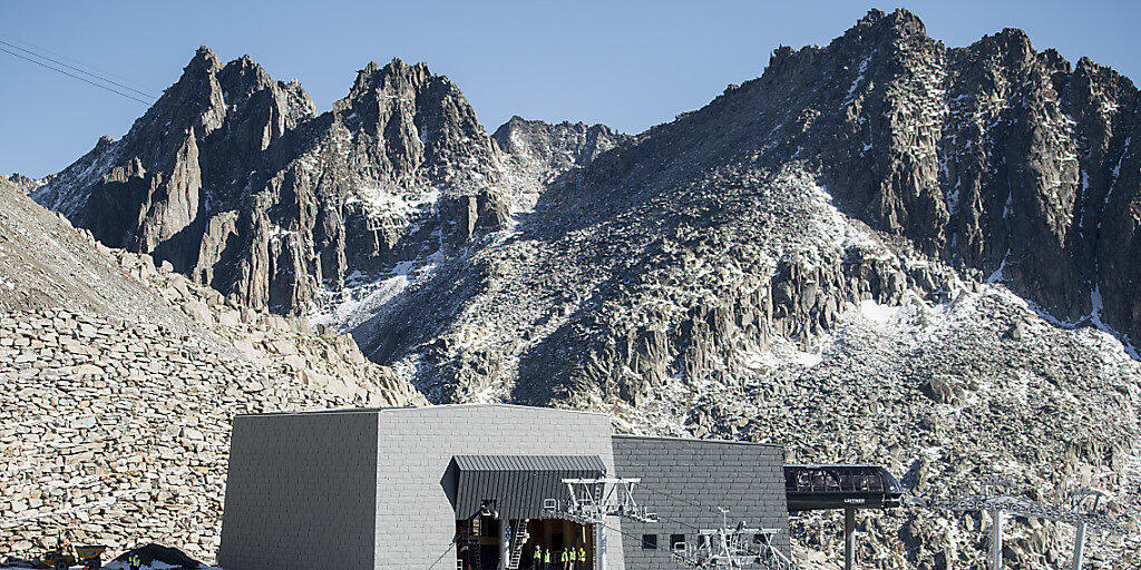 Die neue Bergstation auf dem Schneehüenerstock ist das letzte fehlende Puzzle-Stück der Skigebietsverbindung zwischen Andermatt und Sedrun.