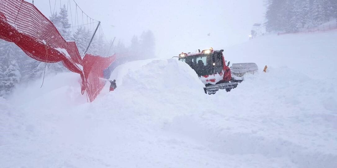 St. Anton versinkt im Schnee.