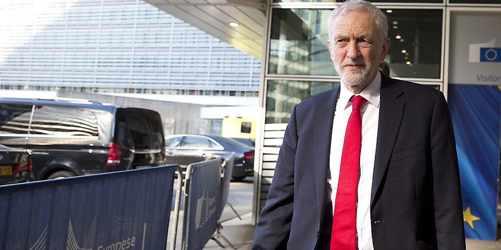 Der britische Oppositionsführer Jeremy Corbyn befürchtet einen No-Deal-Austritt Grossbritanniens aus der EU. (AP Photo/Virginia Mayo)