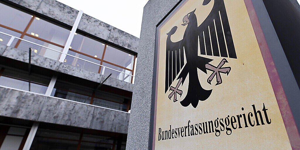 ARCHIV - Das Bundesverfassungsgericht in Karlsruhe. Foto: Uli Deck/dpa ARCHIV - Das Bundesverfassungsgericht in Karlsruhe. Foto: Uli Deck/dpa
