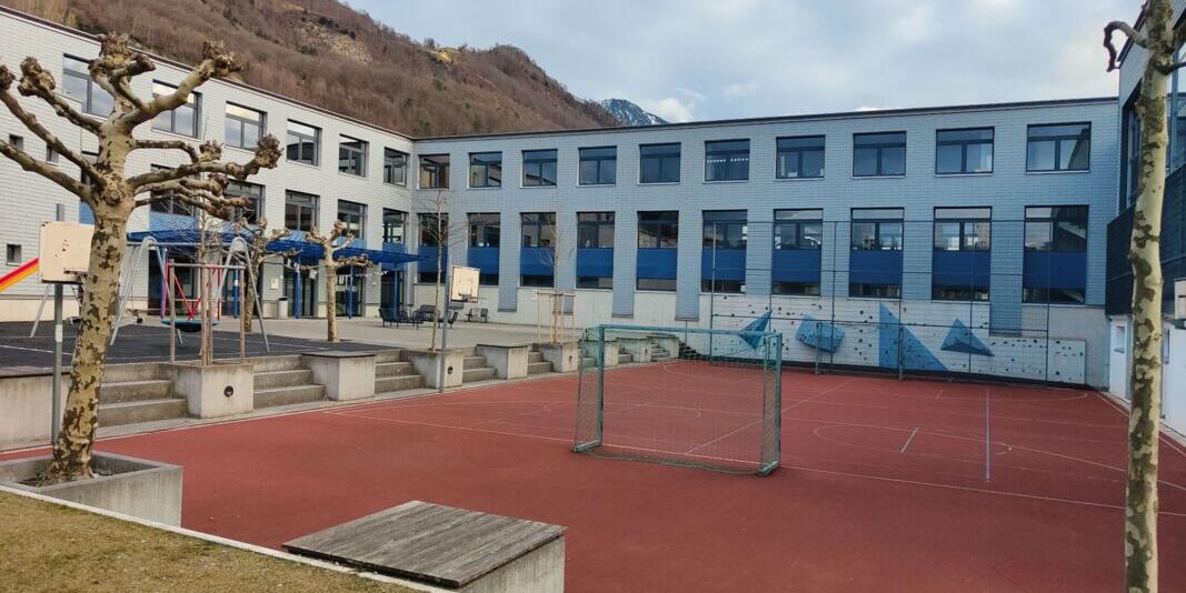 Der Pausenplatz der Primarschule &Auml;ule wird umgestaltet.