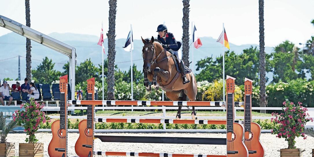 Young Riders 1st competition 1m45, Jennifer Hochstadter, LIE, GOLDEN LADY