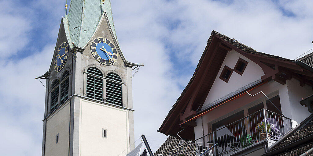 Die Glocken dürfen nachts alle 15 Minuten schlagen: Das Bundesgericht hat einen Schlussstrich gezogen unter den Streit um die Kirchenglocken in Wädenswil ZH. (Archivbild)