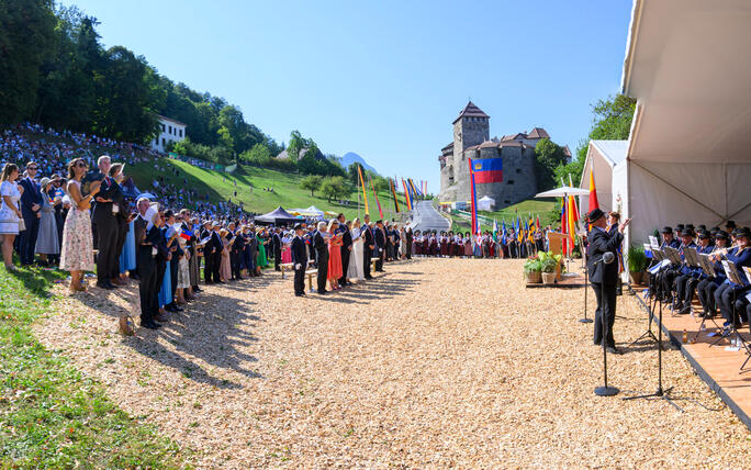 Staatsfeiertag 2026: Staatsakt auf der Schlosswiese (15.08.2026)