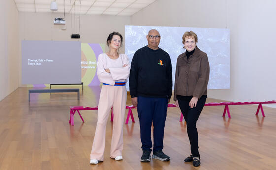 Ausstellungseröffnung Tony Cokes in Vaduz (24.09.2025)
