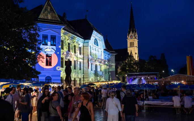 Staatsfeiertag 2026 Volksfest mit Abendprogramm