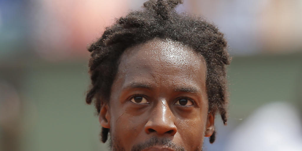 Am Ende etwas Glück gehabt: Gaël Monfils profitiert von der Aufgabe Richard Gasquets und trifft im Achtelfinal des French Open auf Stan Wawrinka