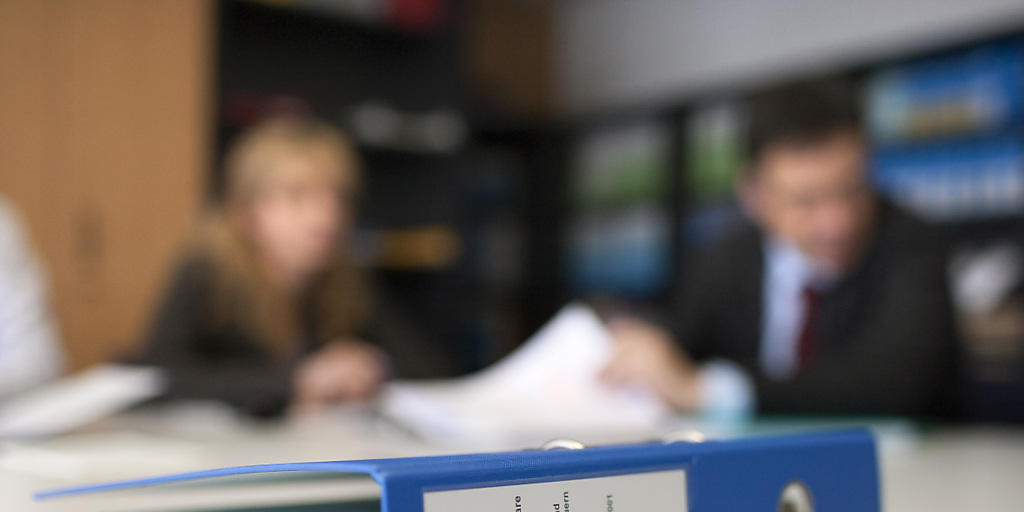 In der öffentlichen Verwaltung sind mehr als doppelt so viele Frauen in Führungspositionen als in der Privatwirtschaft. Dies zeigt der eben erschienene "schilling report public sector". In der öffentlichen Verwaltung sind mehr als doppelt so viele Frauen in Führungspositionen als in der Privatwirtschaft. Dies zeigt der eben erschienene "schilling report public sector".