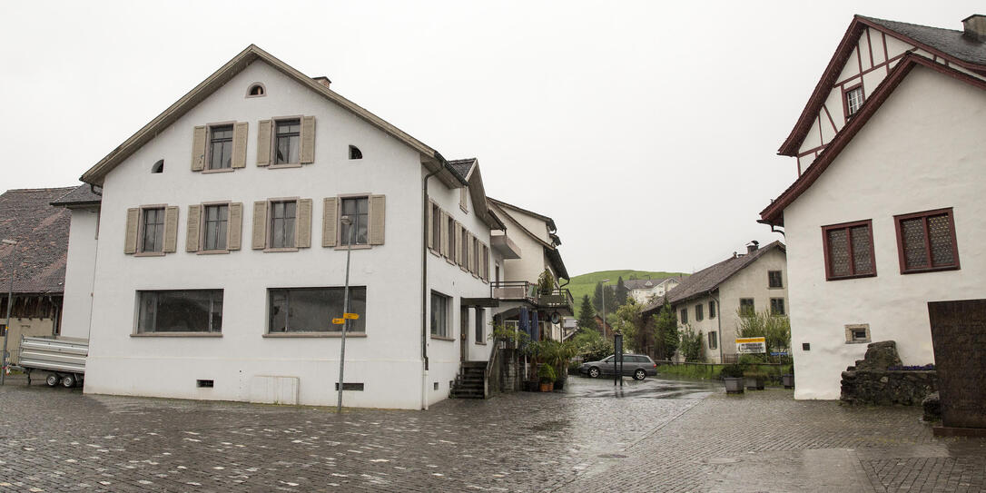 alte Restaurant Kreuz in Eschen