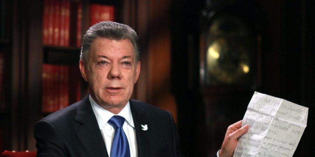 Präsident Juan Manuel Santos am 10. Oktober im TV bei der Ankündigung von Friedensverhandlungen mit der ELN. (Archivbild) Präsident Juan Manuel Santos am 10. Oktober im TV bei der Ankündigung von Friedensverhandlungen mit der ELN. (Archivbild)