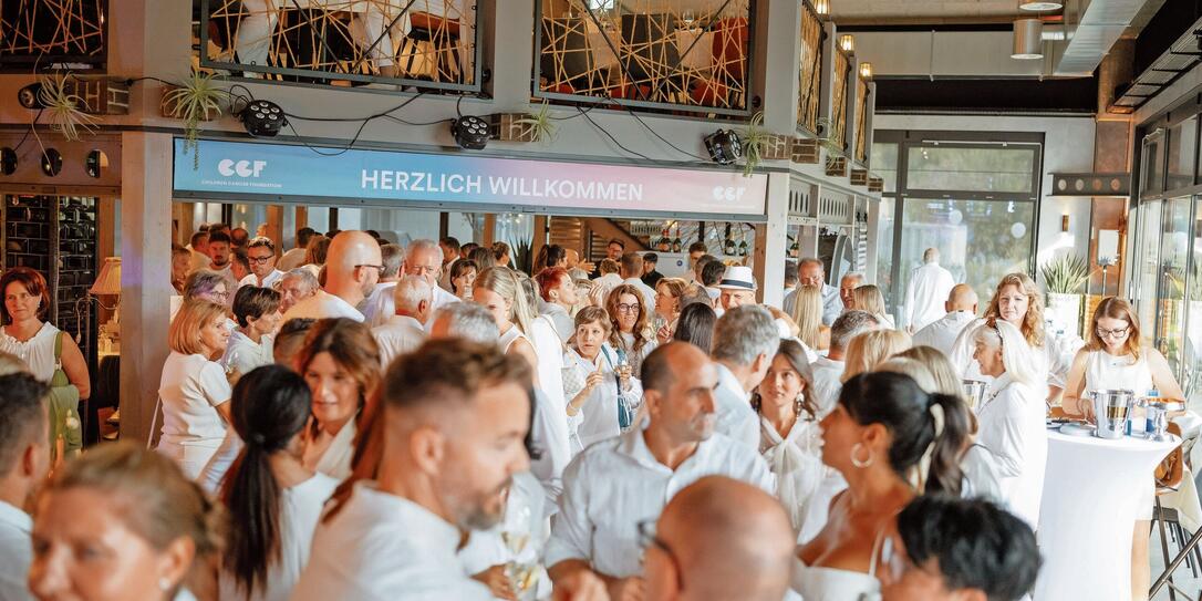 White Charity Party – Esswerk Eschen