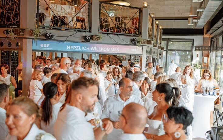 White Charity Party &ndash; Esswerk Eschen