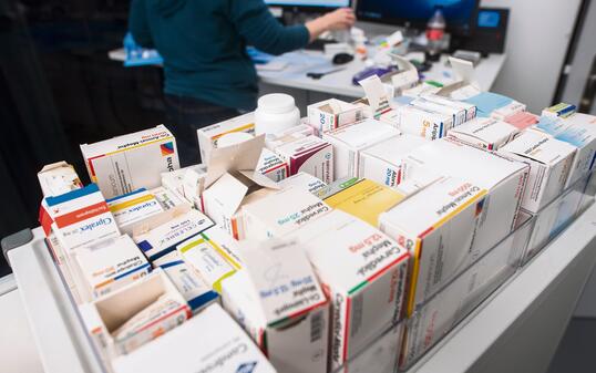 SUCHTZENTRUM ARUD, HEROINABGABE, DROGENABGABE, ABHAENGIGKEIT, DROGENABHAENGIGKEIT, CORONAVIRUS. COVID-19, COVID 19, CORONAPANDEMIE,