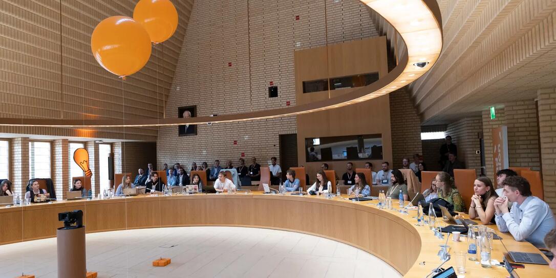 10. Jugendsession im Landtagsgebäude