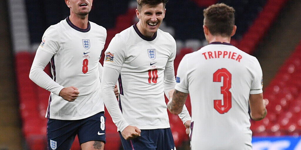 Mason Mount lässt sich als Schütze von Englands Siegestor feiern