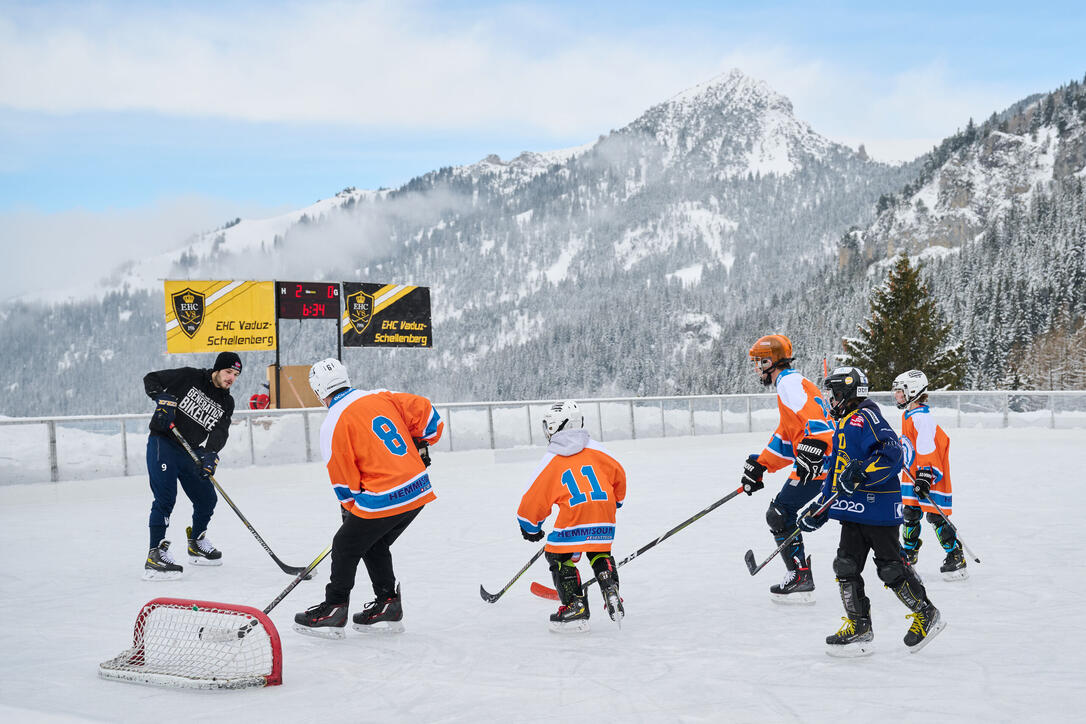 6. Malbuner Pond Hockey Turnier (24.02.2024)