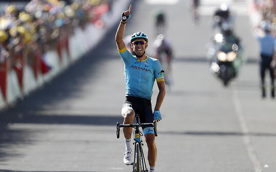 Der Spanier Omar Fraile gewinnt die 14. Etappe der Tour de France solo
